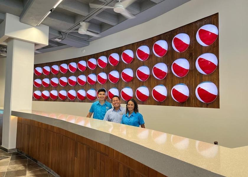 Guerrero Acapulco Reception