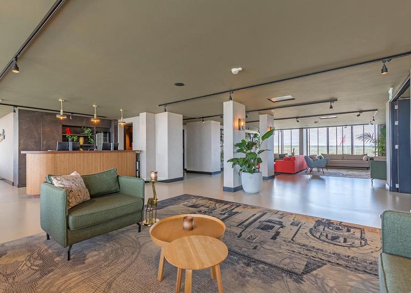 North Holland IJmuiden lobby