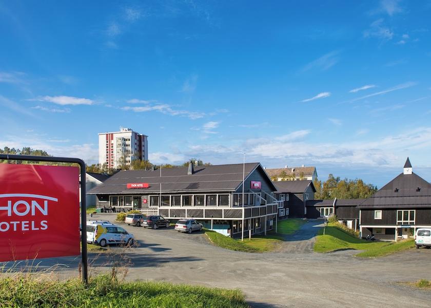 Nordland Narvik Front of property