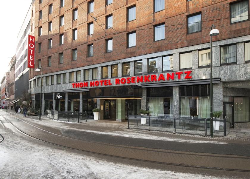  Oslo Entrance