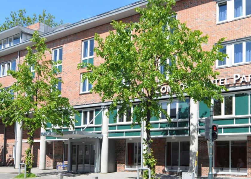 Sor-Trondelag (county) Trondheim Exterior Detail