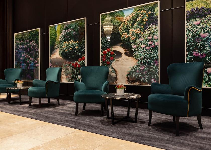 Auckland Region Auckland Lobby sitting area