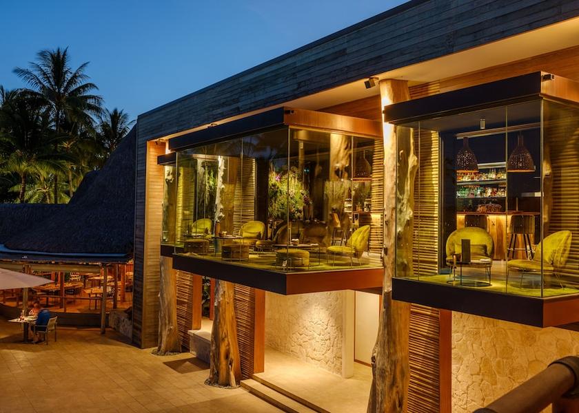 Leeward Islands Bora Bora Bar (on property)