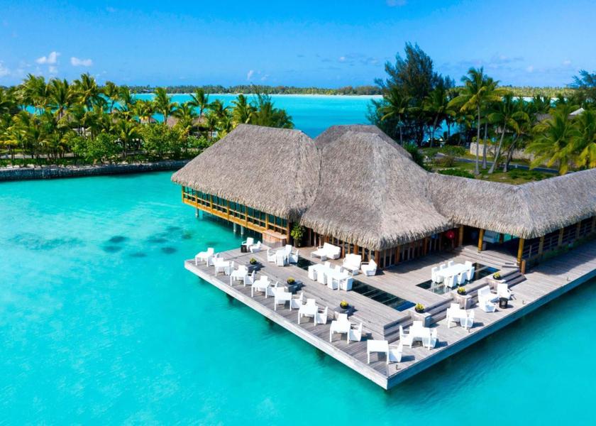  Bora Bora exterior view