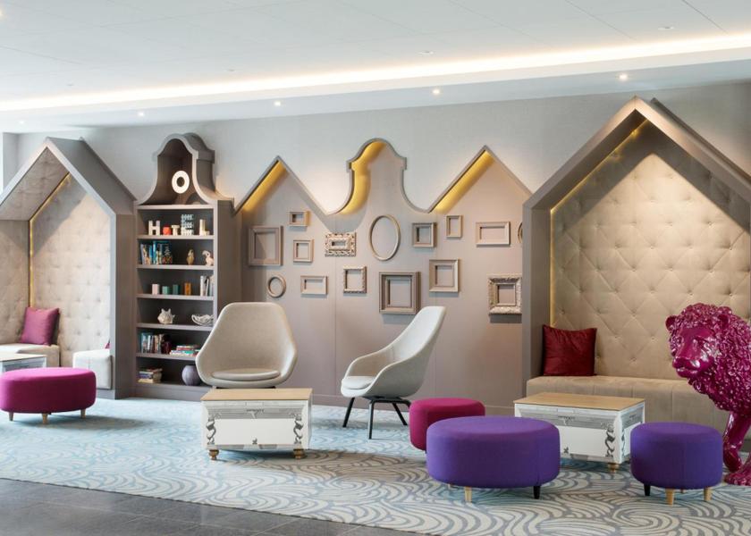 Pomeranian Voivodeship Gdańsk lobby