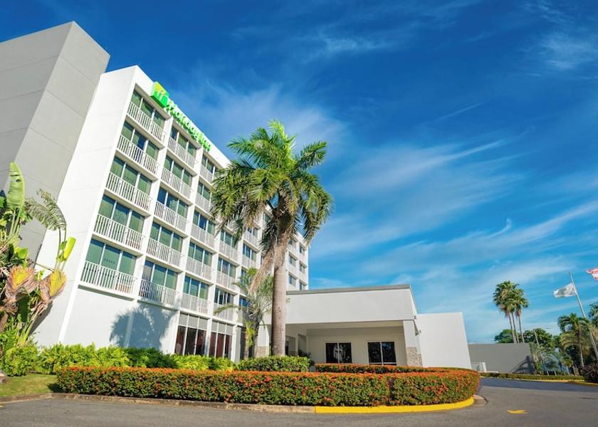  Mayaguez Exterior Detail