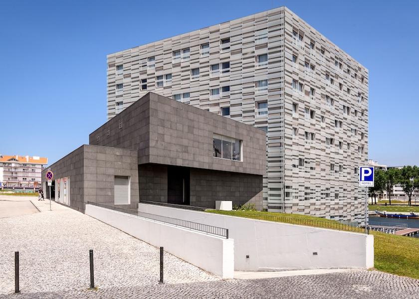 Aveiro Aveiro Front of property