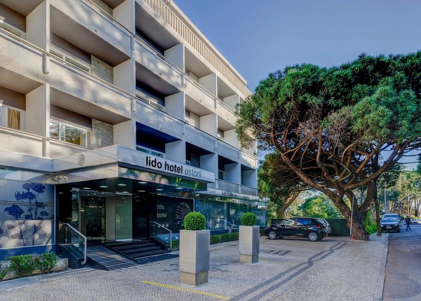  Cascais Front of property