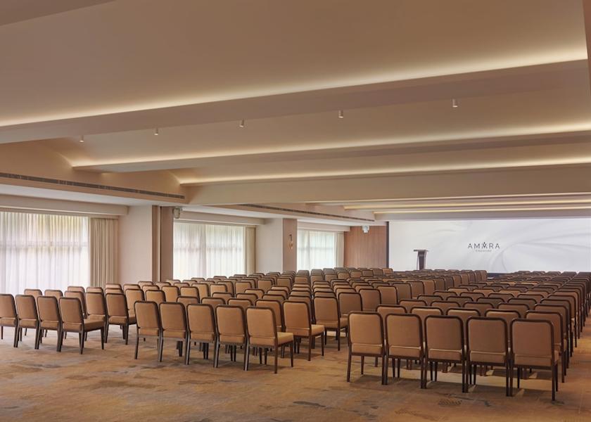  Singapore Meeting Room