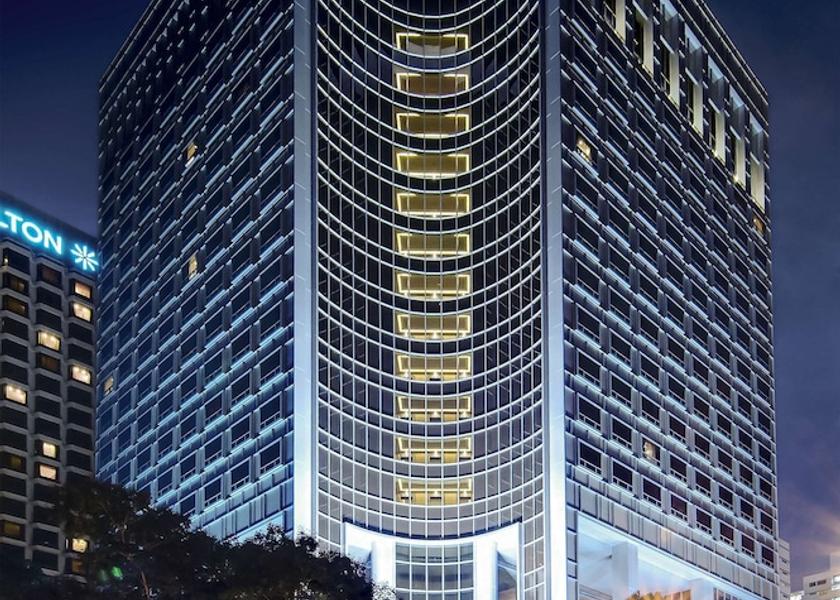  Singapore Exterior Detail