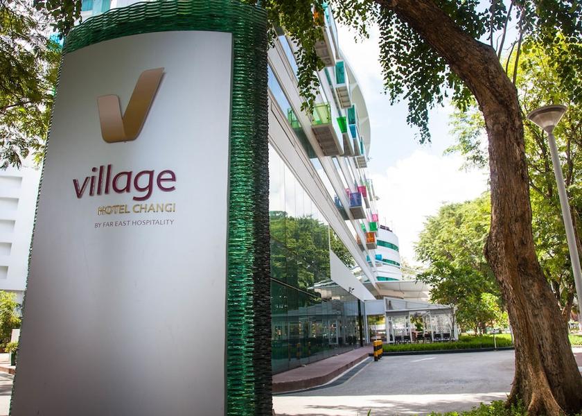  Singapore Facade