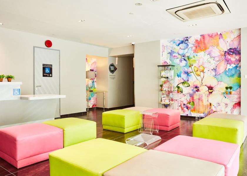  Singapore Lobby