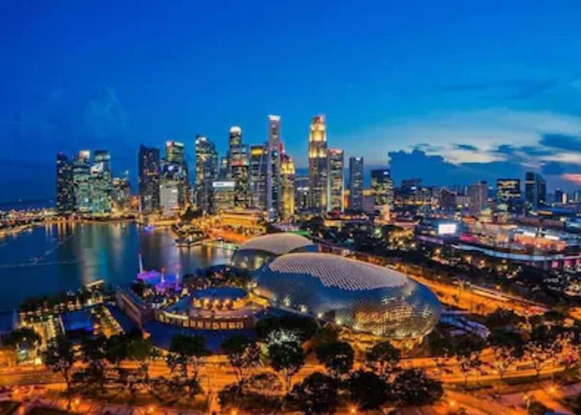  Singapore Exterior Detail