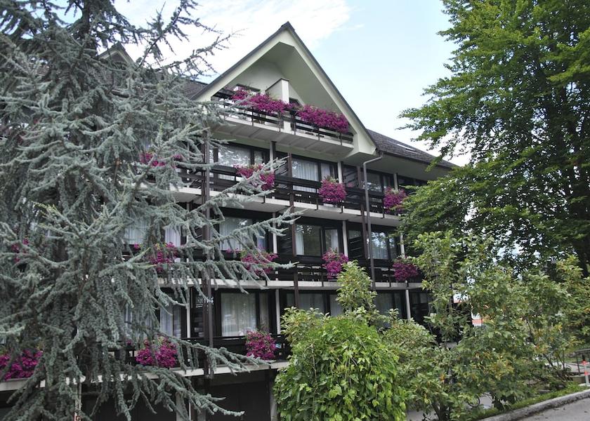  Bled Front of property