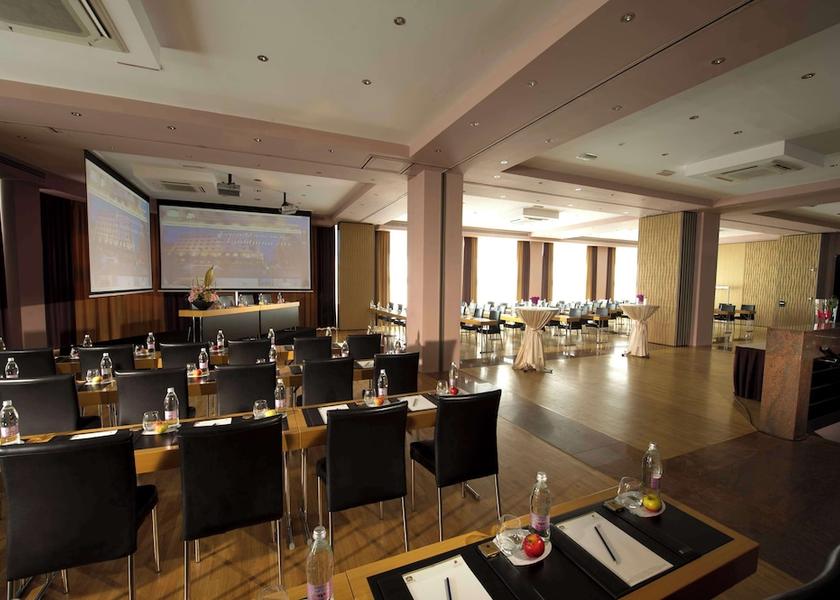  Ljubljana Meeting facility