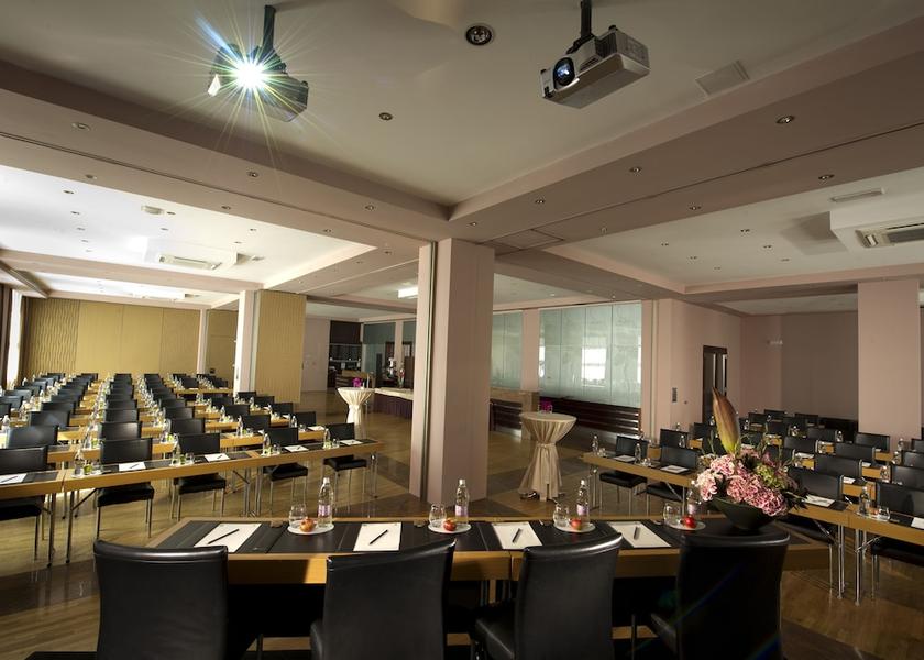  Ljubljana Meeting facility