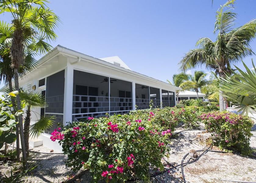  Providenciales Living Area