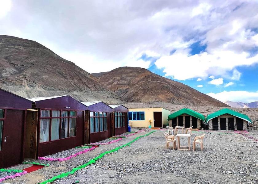 Ladakh Ladakh Front of property