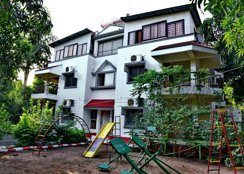 Gujarat Sasan Gir Hotel Exterior