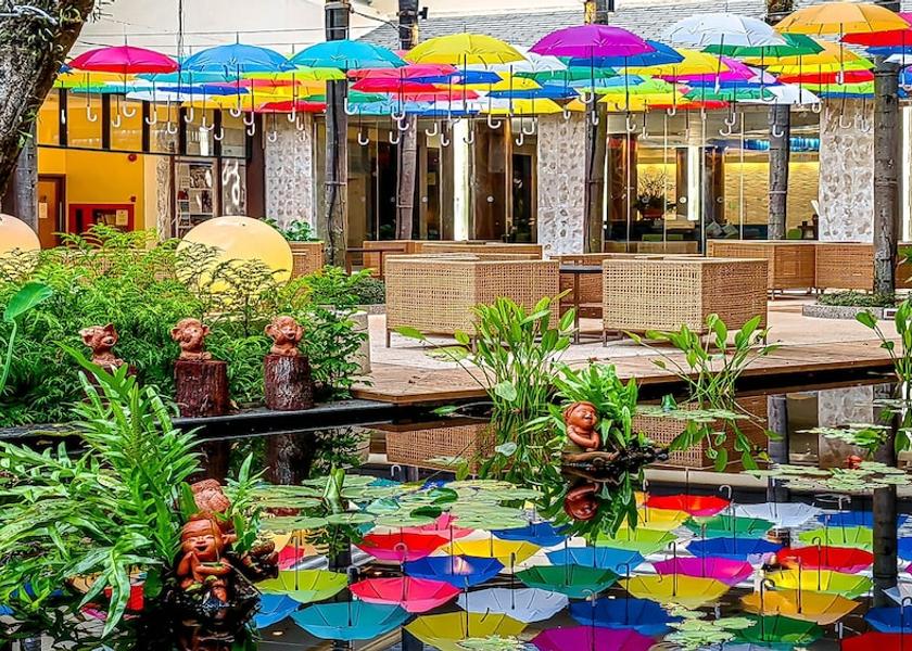 Phuket Patong Interior Entrance