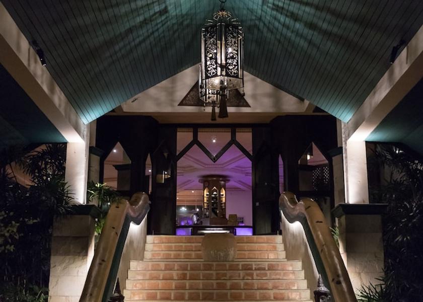 Phuket Rawai Interior Entrance