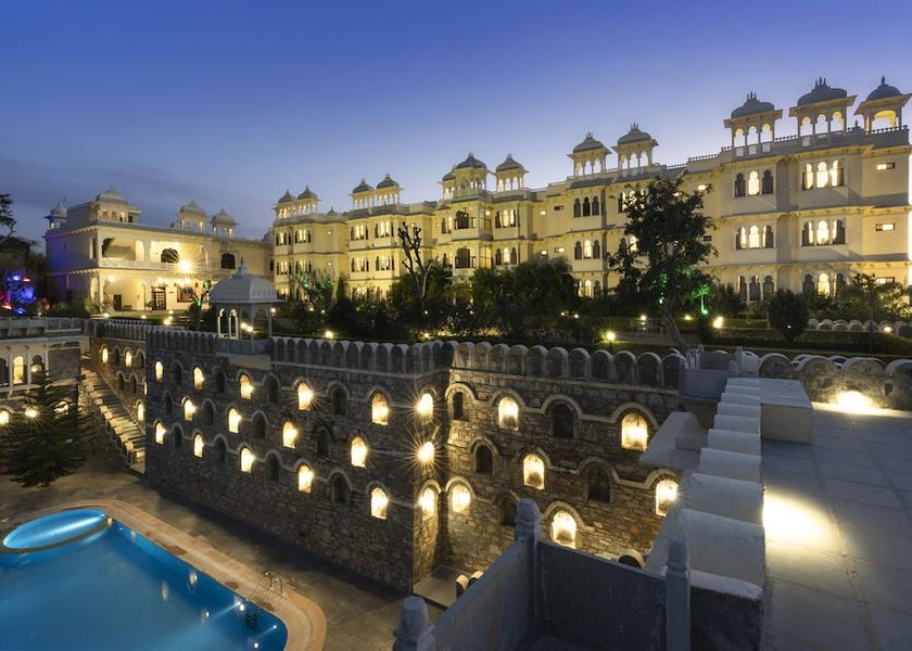 Rajasthan Kumbhalgarh Front of property - evening/night
