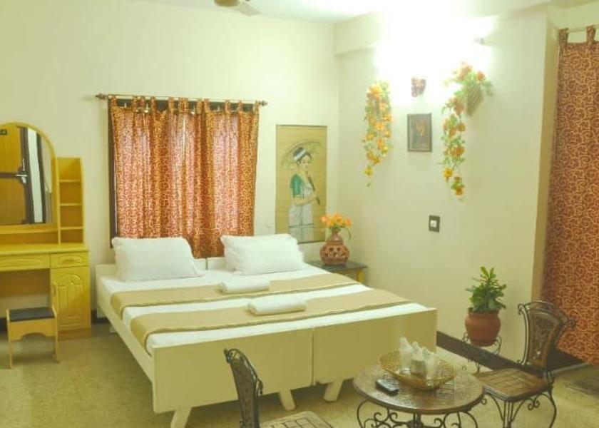 Tamil Nadu Yercaud guvhnl