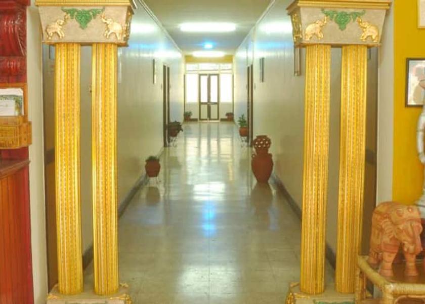Tamil Nadu Yercaud Corridors