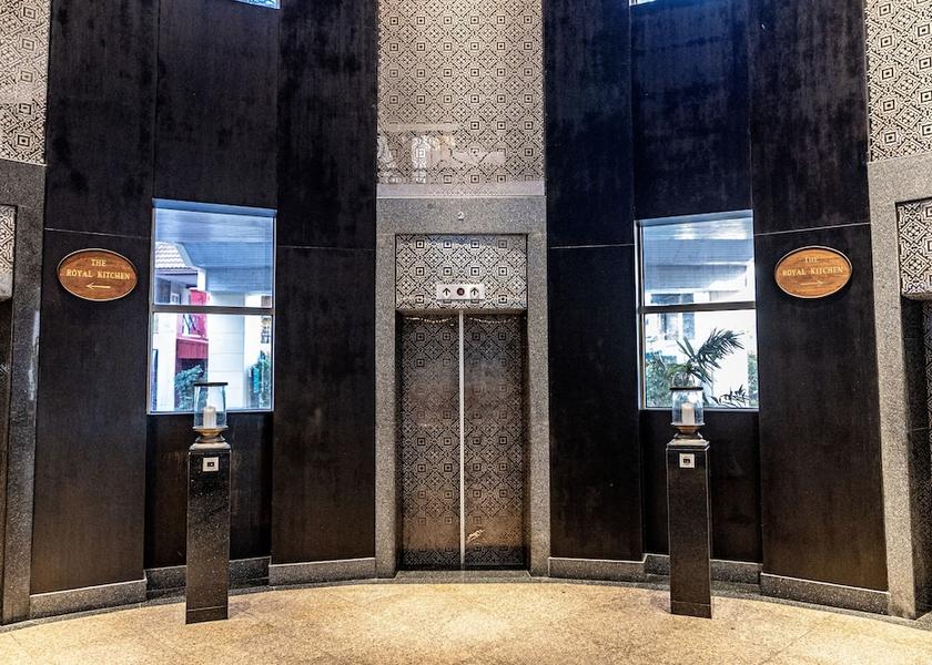 Phuket Province Patong Elevator
