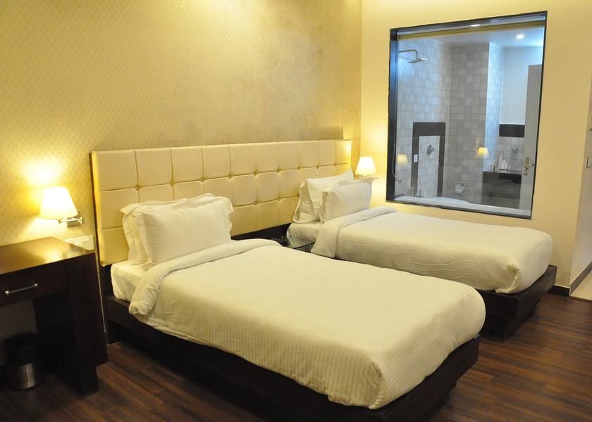 Uttar Pradesh Varanasi Club Deluxe Room