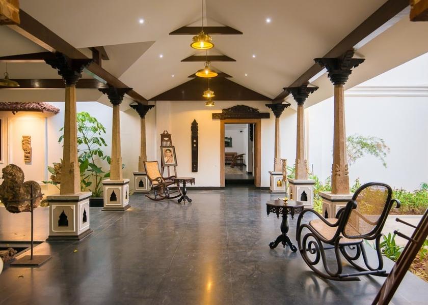 Tamil Nadu Thanjavur Lobby sitting area