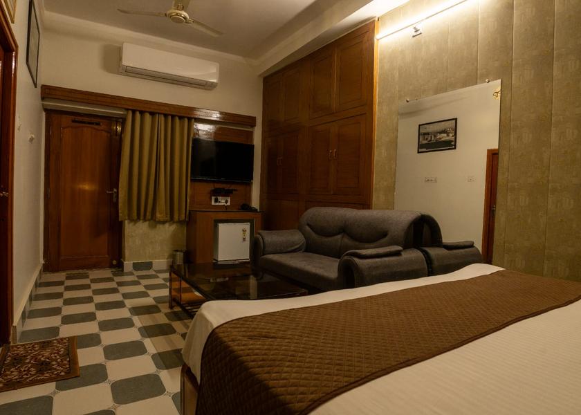 Rajasthan Bikaner Family AC Room