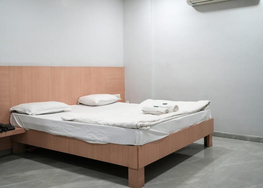 Chhattisgarh Raipur Deluxe Double AC Bed Room
