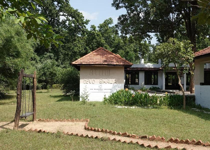 Madhya Pradesh Bandhavgarh Hotel Exterior