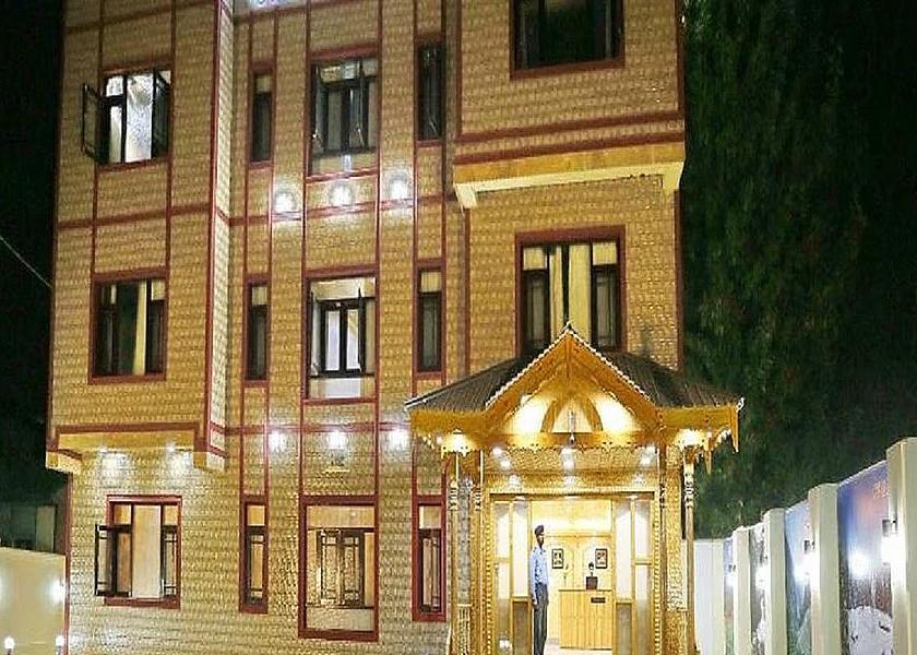 Jammu and Kashmir Srinagar Hotel Exterior
