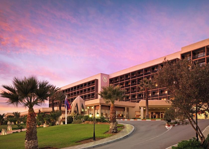  Tunis Exterior Detail