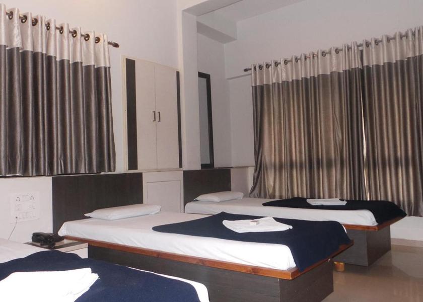 Maharashtra Sangli Standard Triple Room