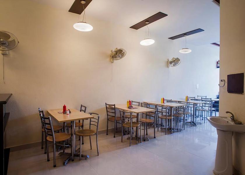 Uttar Pradesh Aligarh Food & Dining