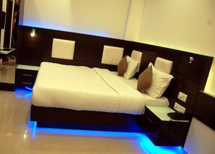 Uttar Pradesh Aligarh Premium Room
