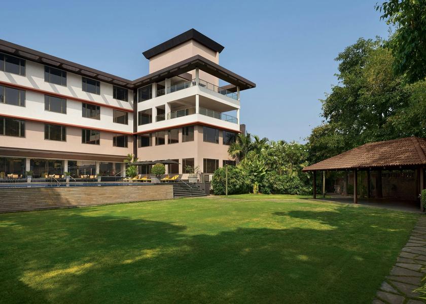 Goa Corlim Lawn