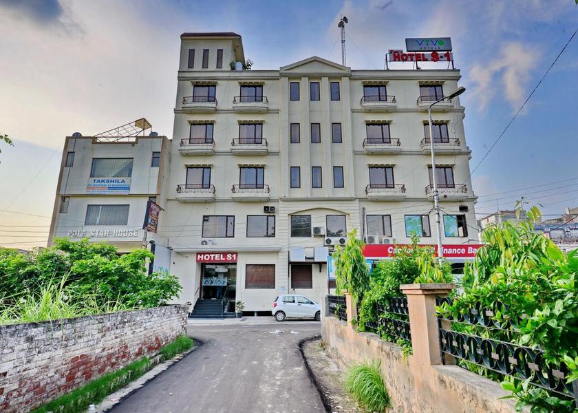 Punjab Jalandhar Hotel Exterior