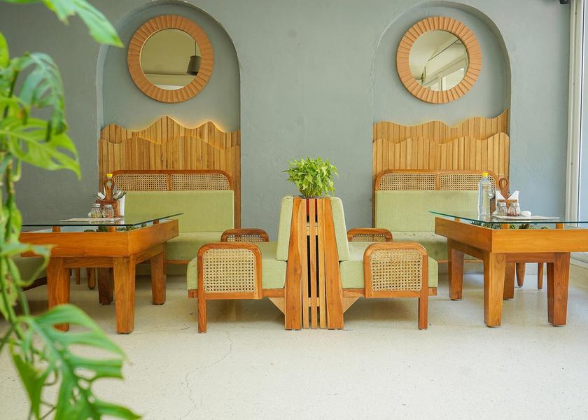 Uttarakhand Rishikesh Food & Dining