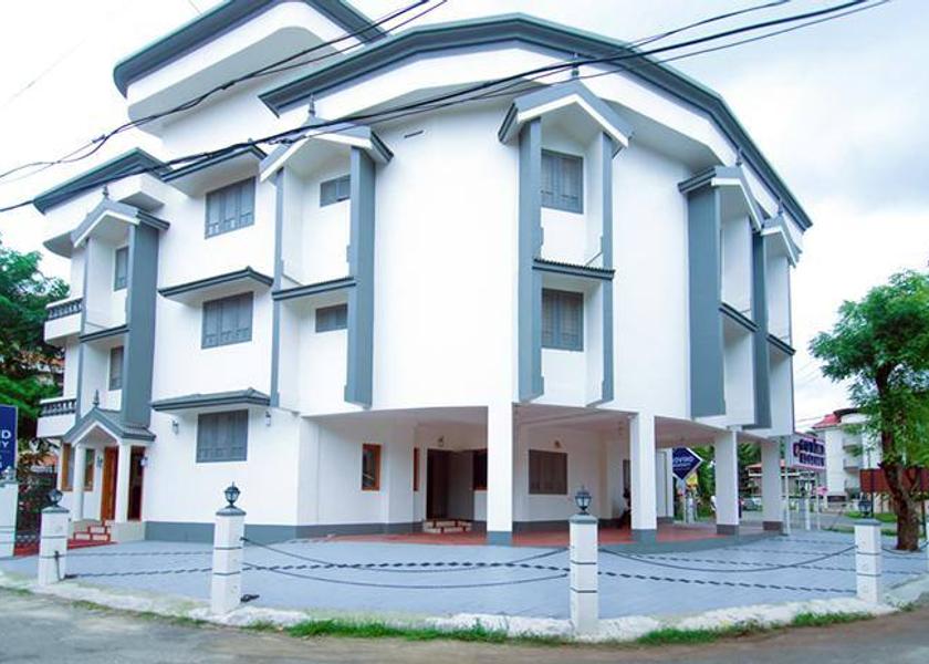 Kerala Guruvayur Hotel Exterior