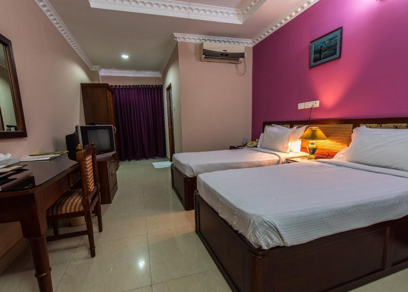 Kerala Thrissur Double Bed Room With Air conditioning