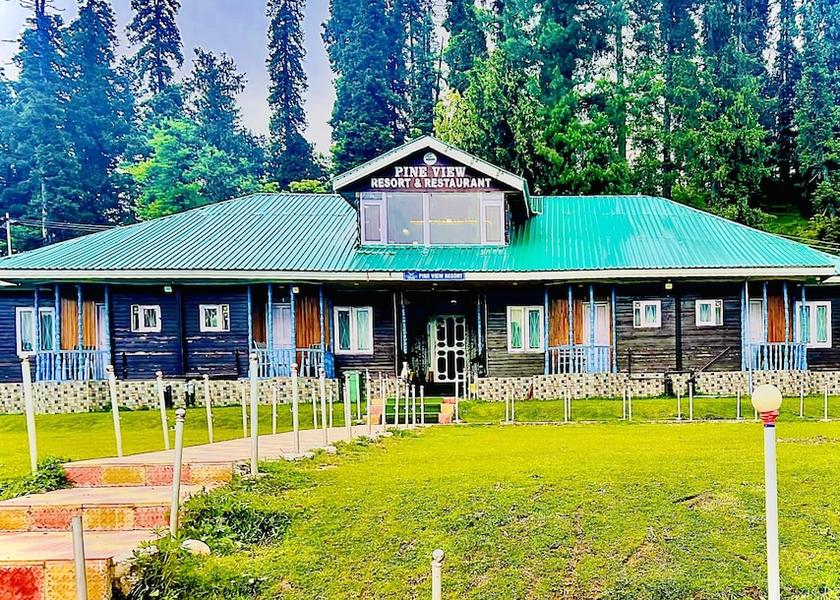 Jammu and Kashmir Gulmarg Front of property