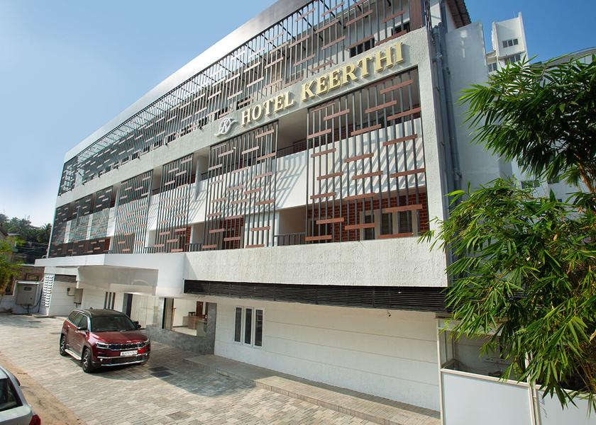 Kerala Thiruvananthapuram Hotel Exterior