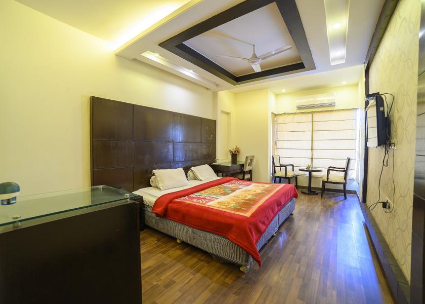 Haryana Gurugram Suite Room