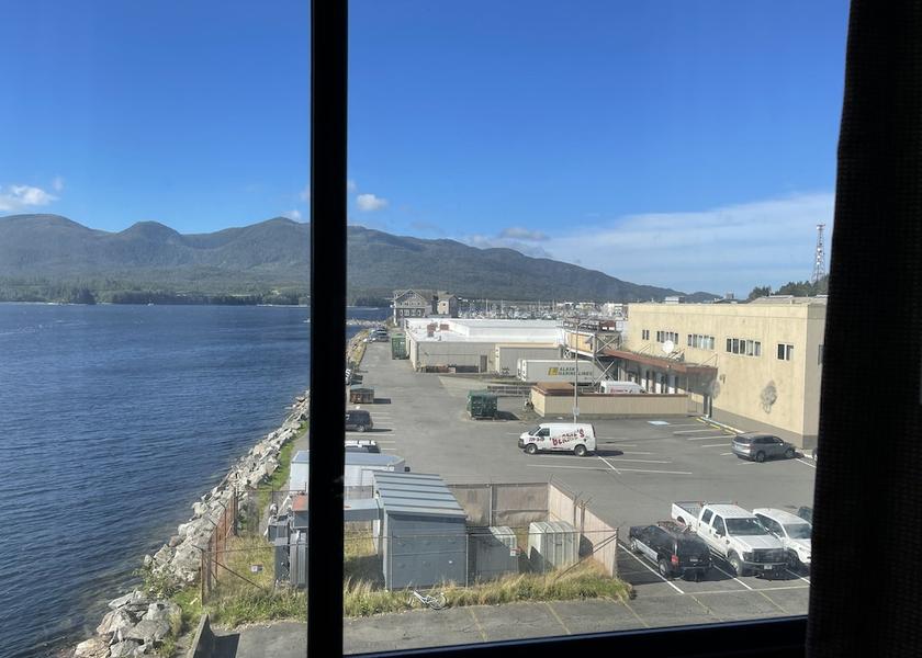 Alaska Ketchikan Room