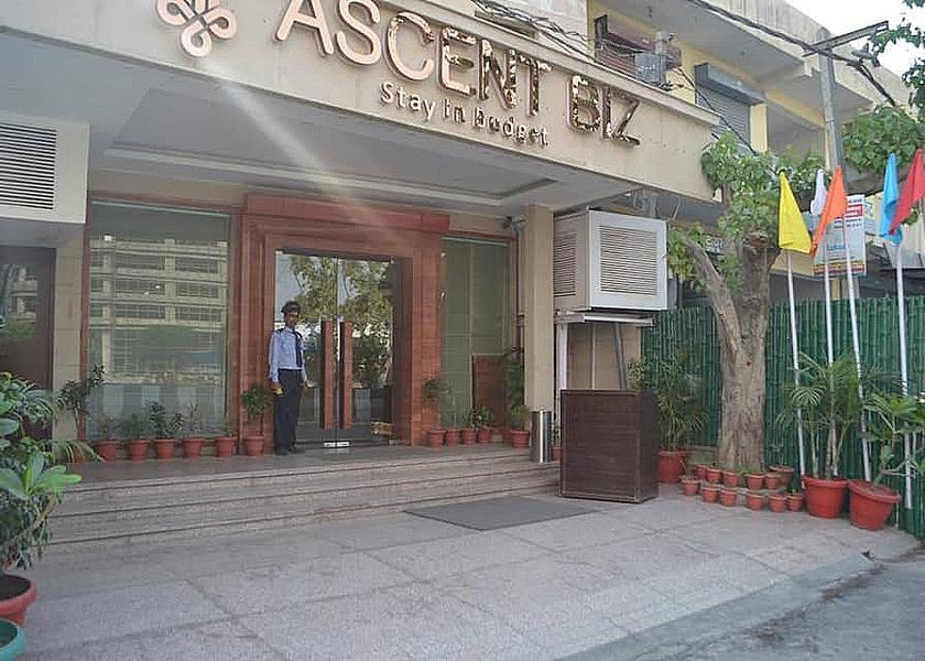 Uttar Pradesh Noida Entrance