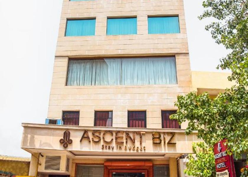 Uttar Pradesh Noida Exterior Detail